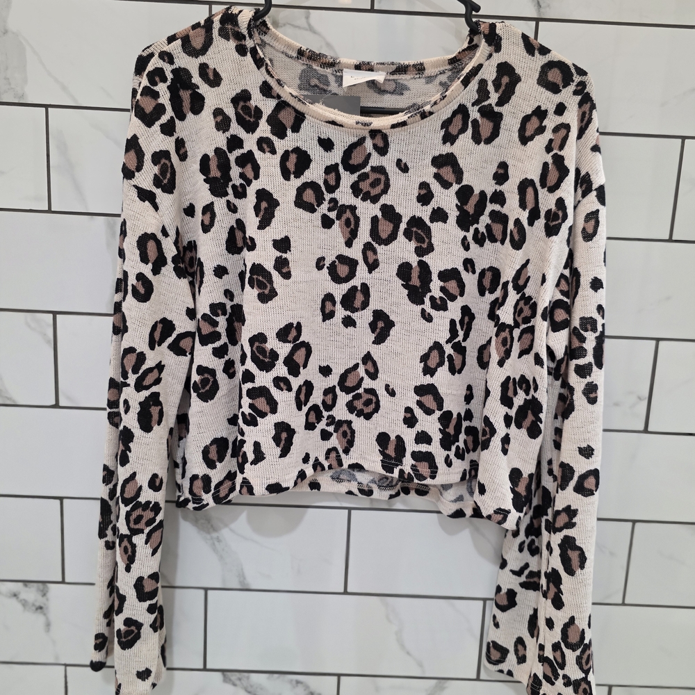Le Lis Cream and Black Leopard Print Sweatshirt